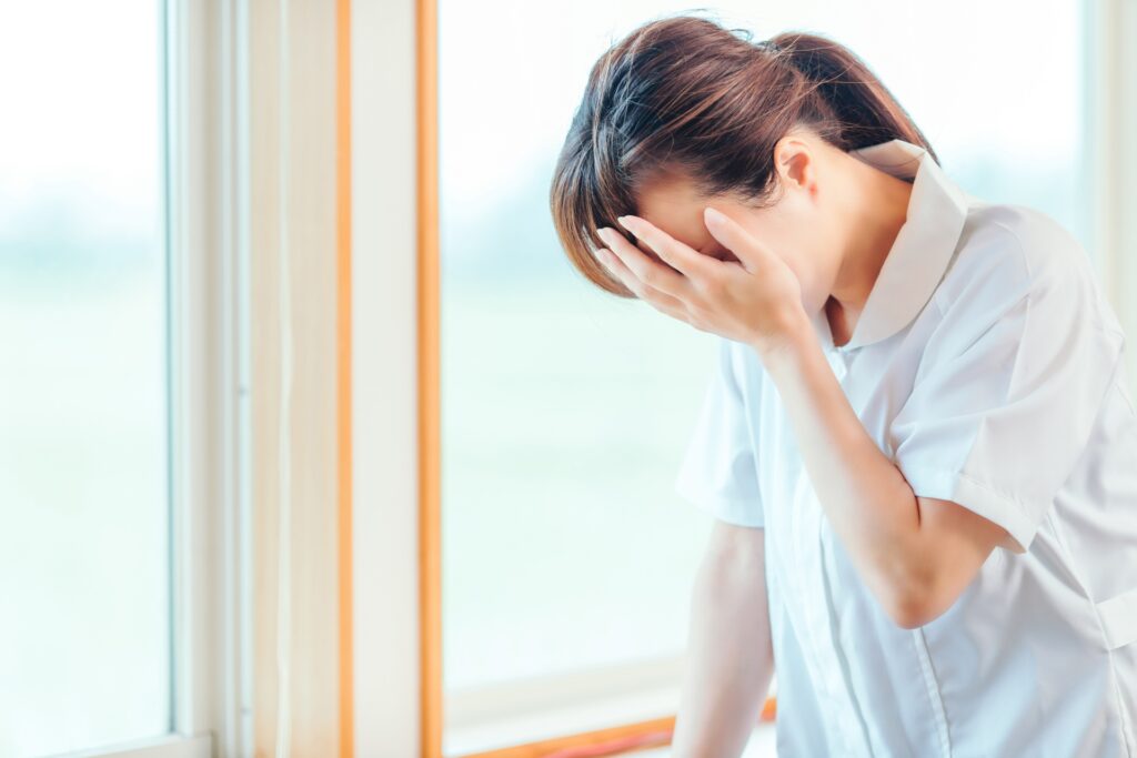 看護師辞めるタイミング 落ち込む看護師